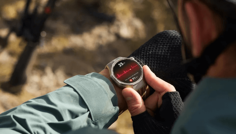 Watch GT 6 กำลังติดตามฟิตเนสและอัตราการเต้นของหัวใจระหว่างออกกำลังกาย โชว์ความสามารถด้านการตรวจสุขภาพอัจฉริยะในปี 2025