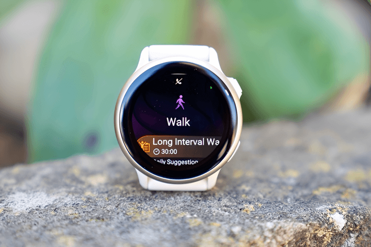 แสดงข้อมูลระยะทาง ก้าวเดิน และแคลอรีที่เผาผลาญแบบเรียลไทม์