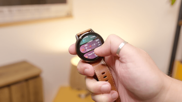 การติดตามกิจกรรมกีฬาและการออกกำลังกายด้วย Garmin Venu 4