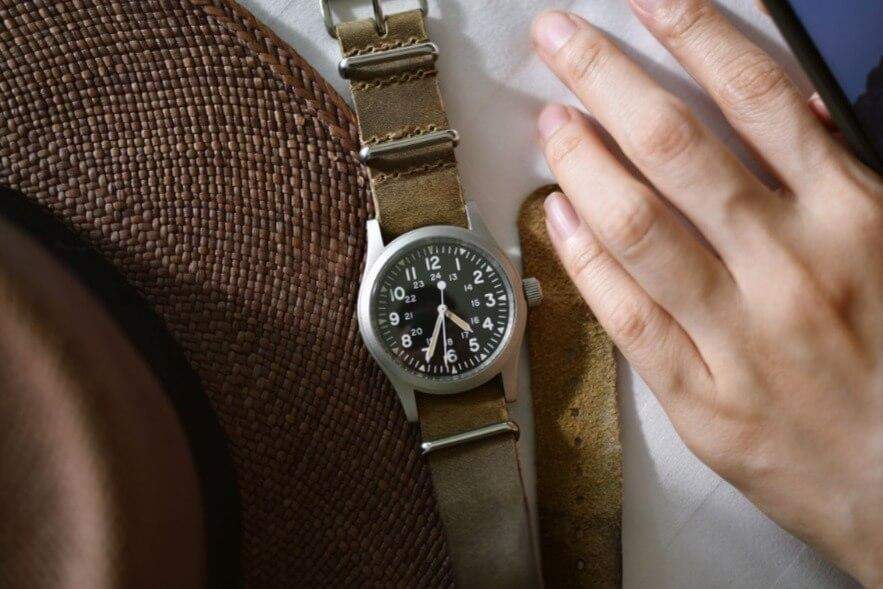 นาฬิกาโทนสีเขียว