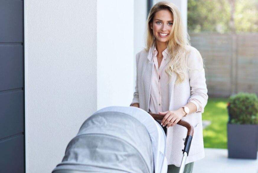 นาฬิกาแบบไหนที่เหมาะกับคุณแม่วัยรุ่น?