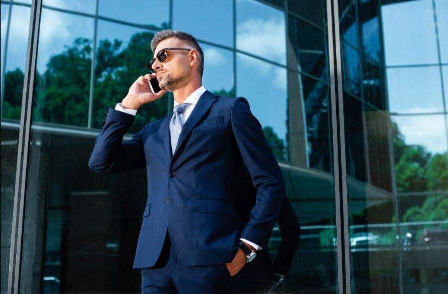 นาฬิกาในโลกการเมืองระดับสูง