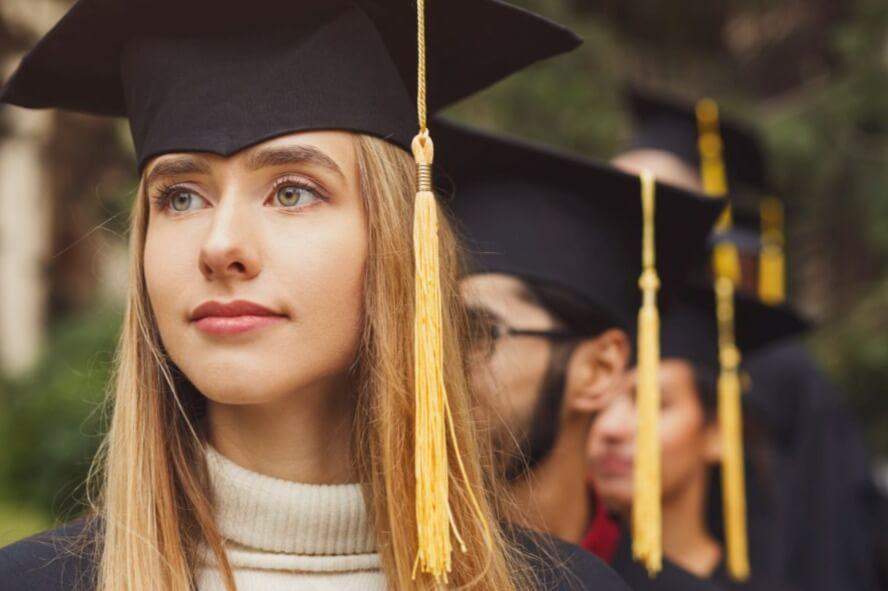 นาฬิกาเป็นของขวัญในโอกาสรับปริญญา