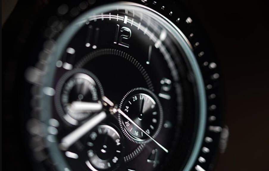 สไลด์ตราสเกลลอการิทึมในนาฬิกาทำงานอย่างไร?