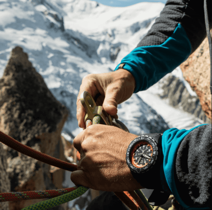 การปีนเขากับ Luminox รุ่นทนทาน - พร้อมสำหรับการผจญภัยในทุกสภาพแวดล้อม