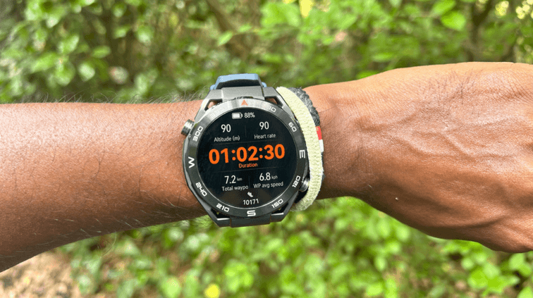 ฟีเจอร์ติดตามเส้นทางด้วย GPS แม่นยำ สำหรับการวิ่ง ปีนเขา ปั่นจักรยาน และกิจกรรมกลางแจ้ง