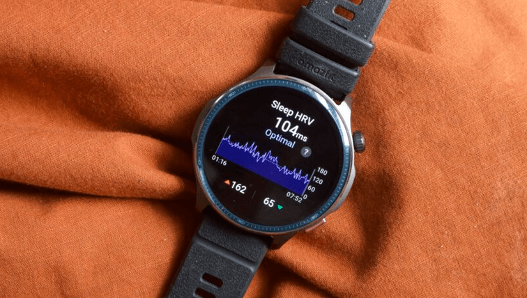 ฟีเจอร์ติดตามการนอนหลับวิเคราะห์คุณภาพการนอนและให้คำแนะนำเพื่อการพักผ่อนที่ดีขึ้น