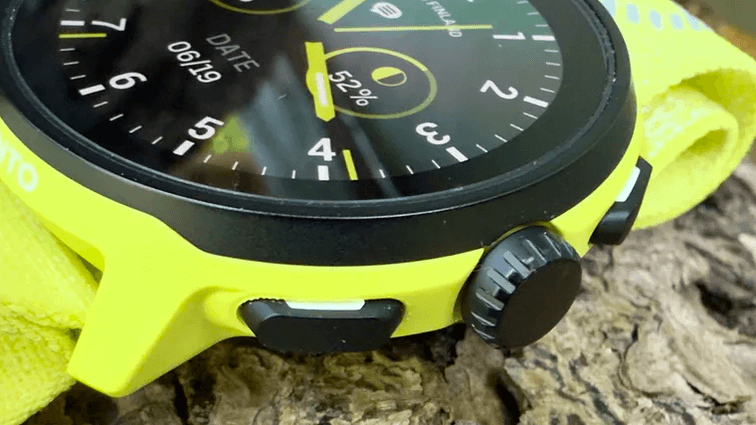 ตัวเรือนและโครงสร้างนาฬิกา Suunto Run ออกแบบทนทาน แข็งแรง เหมาะสำหรับนักวิ่งและกิจกรรมกลางแจ้ง