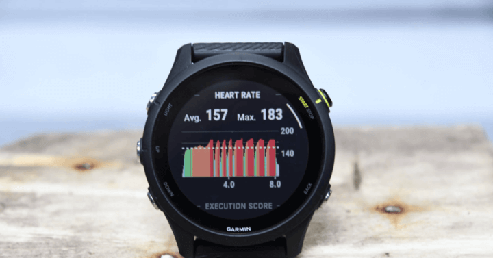 ความแม่นยำในการติดตามมั่นใจได้ด้วย GPS หลายแถบและเซ็นเซอร์ที่ทันสมัย