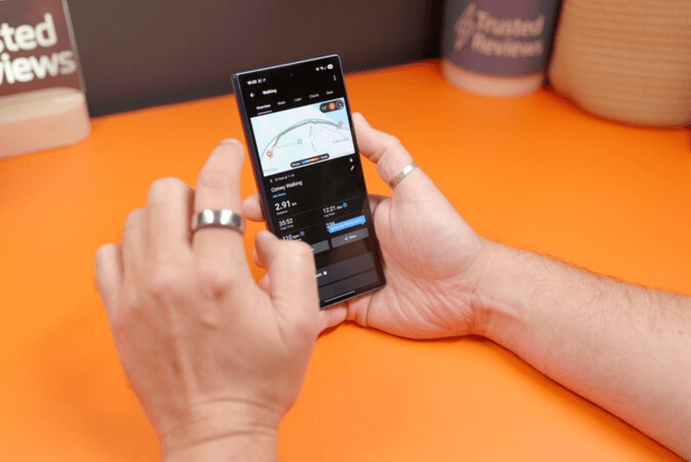 การวิเคราะห์ข้อมูลการฝึกซ้อมและกิจกรรมประจำวันของ Venu 4 บนสมาร์ตโฟน